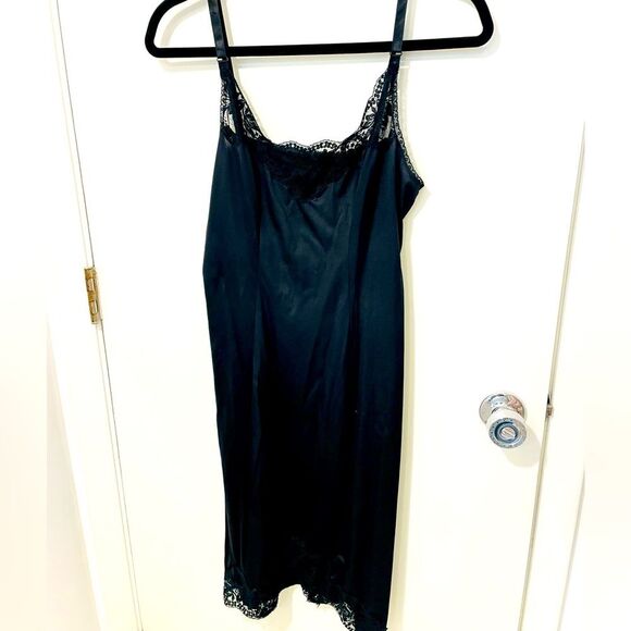 Vintage Olga black slip dress gown sz 32F small/medium adj straps w lace trim - Picture 1 of 6